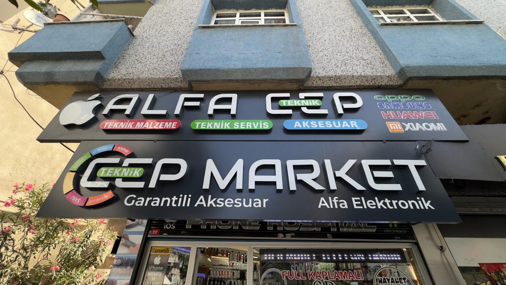 Kapak resmi listeleniyor
