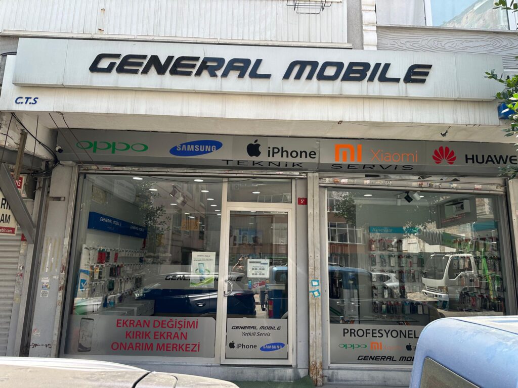 Kapak resmi listeleniyor
