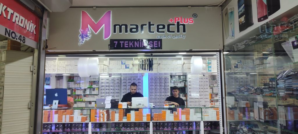 Kapak resmi listeleniyor
